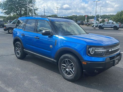 Used 2025 Ford Bronco Sport Big Bend w/ Convenience Package AWD/4WD image 2