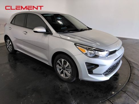 Used 2023 Kia Rio S w/ Technology Package image 4
