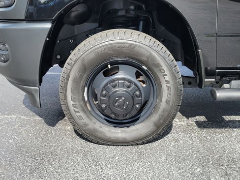 Used 2025 RAM 3500 Tradesman AWD/4WD image 5