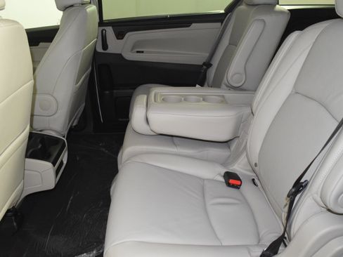 New 2026 Honda Odyssey EX-L image 15
