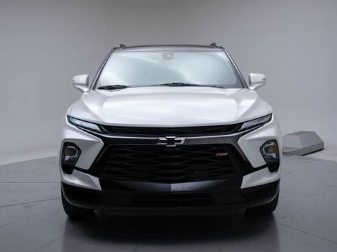 Used 2023 Chevrolet Blazer RS w/ Enhanced Convenience Package FWD image 12