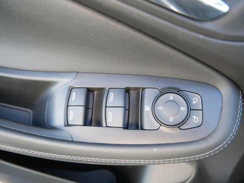 Used 2023 Buick Encore GX Preferred w/ Cold Weather Comfort Package image 15