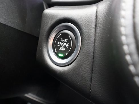 Used 2022 Chevrolet Tahoe Z71 w/ Luxury Package image 21