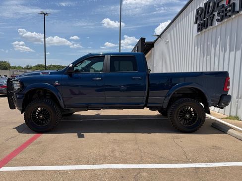 Used 2021 RAM 2500 Big Horn w/ Level B Equipment Group AWD/4WD image 3