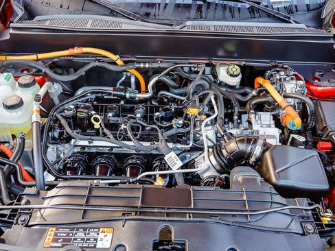 Used 2024 Ford Maverick XL image 27