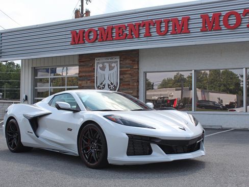 Used 2023 Chevrolet Corvette Z06 RWD image 91