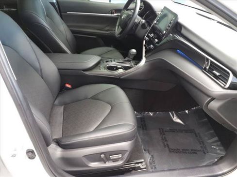 Certified 2022 Toyota Camry XSE FWD image 20