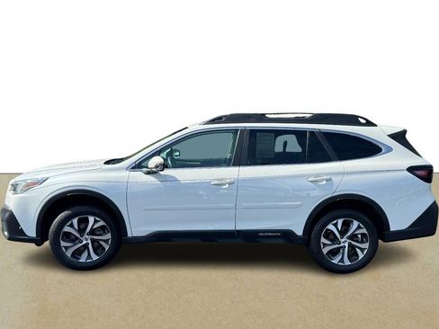 Used 2022 Subaru Outback Limited AWD/4WD image 2