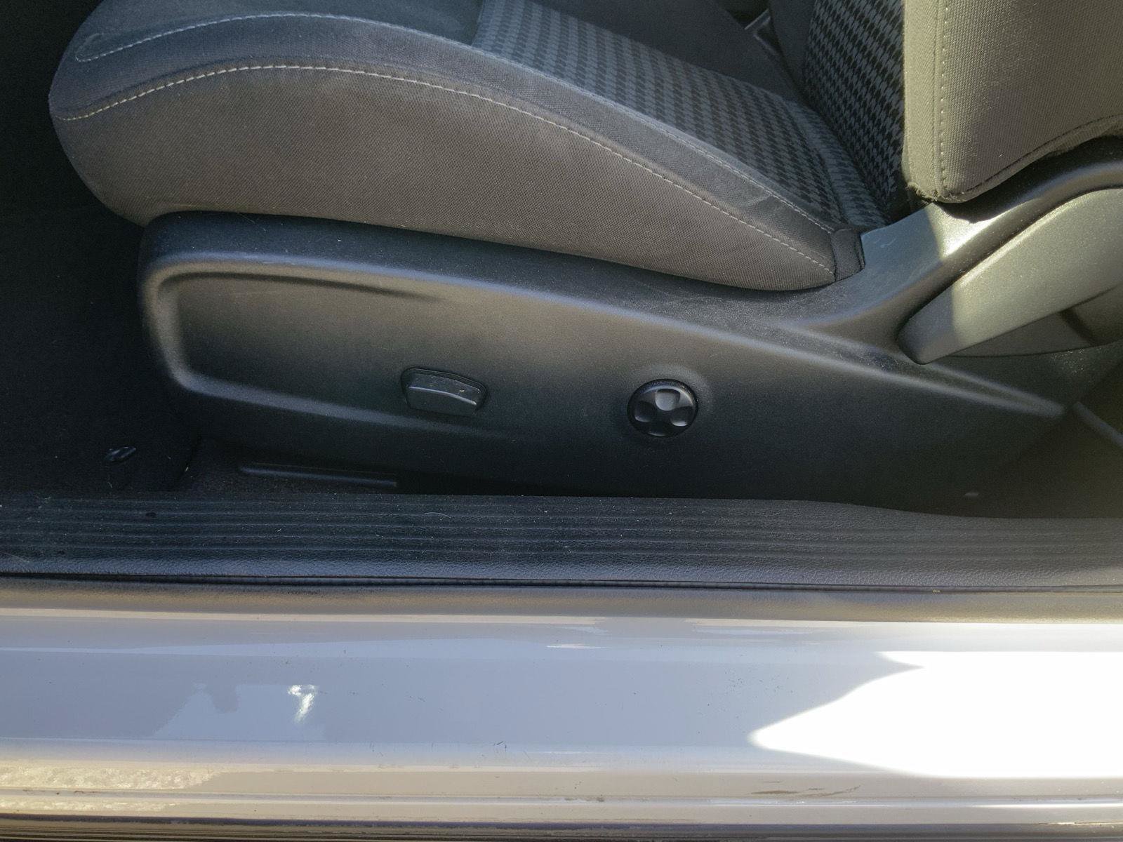 Used 2019 Dodge Challenger R/T Scat Pack w/ Driver Convenience Group RWD image 20