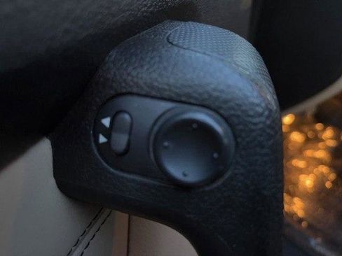 Used 2007 HUMMER H3 image 19