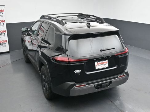 Used 2026 Toyota RAV4 AWD image 28