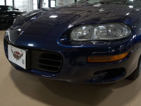 Used 2001 Chevrolet Camaro LT w/ Preferred Equipment Group 1 image 10