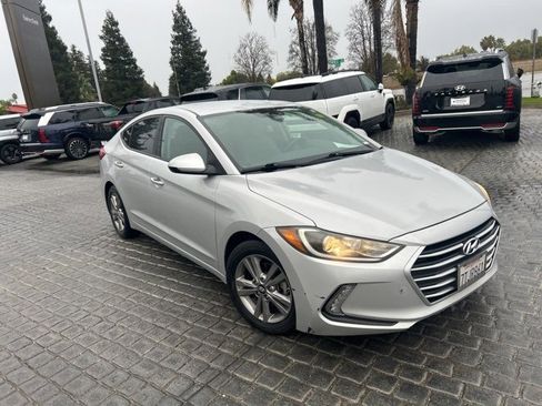Used 2017 Hyundai Elantra SE w/ SE A/T Tech Package 03 image 1