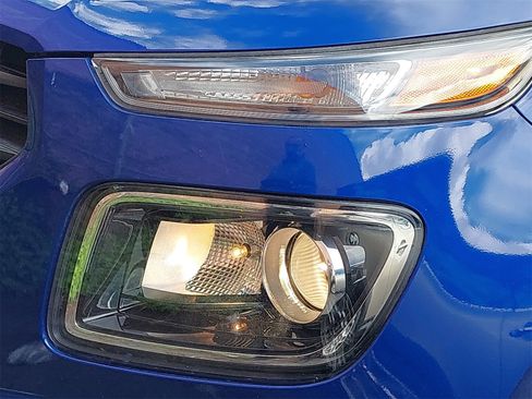 Used 2022 Hyundai Venue SE image 33