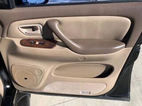 Used 2004 Toyota Tundra Limited RWD image 13