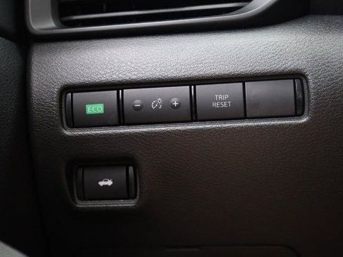 Certified 2023 Nissan Sentra S FWD image 19