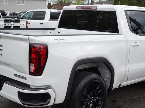 Used 2023 GMC Sierra 1500 Elevation image 11