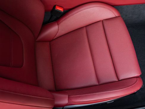 Used 2025 Porsche 911 Turbo S image 38