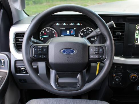 Used 2025 Ford F350 XLT AWD/4WD image 22
