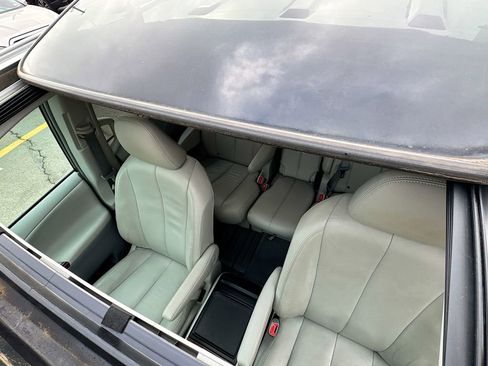 Used 2014 Toyota Sienna XLE image 26