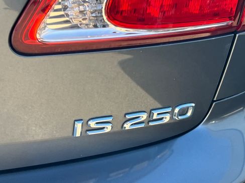 Used 2012 Lexus IS 250 w/ Premium Pkg Value Edition RWD image 21