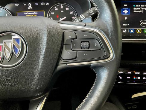 Used 2023 Buick Envision Essence image 23