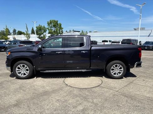 Used 2023 Chevrolet Silverado 1500 LTZ w/ LTZ Premium Package AWD/4WD image 5