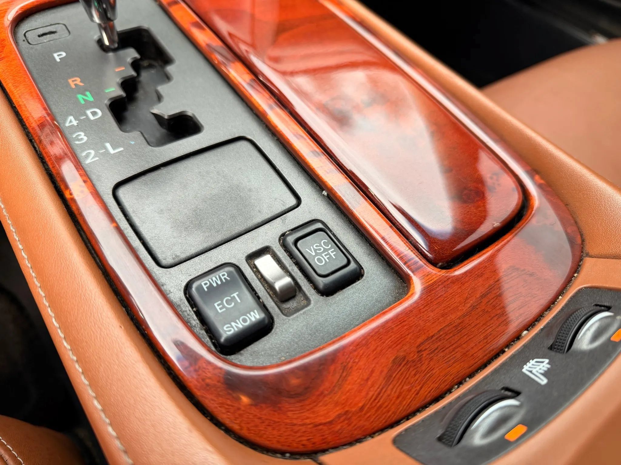 Used 2002 Lexus SC 430 Convertible RWD image 35