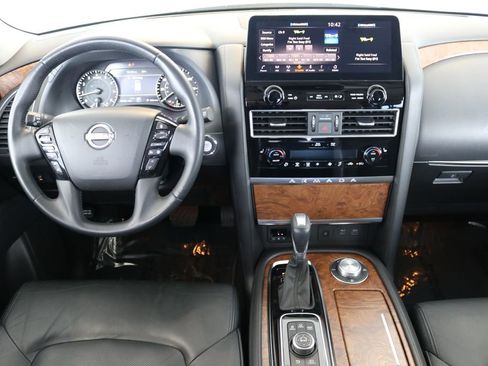 Used 2024 Nissan Armada SL image 20