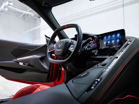Used 2021 Chevrolet Corvette Stingray Coupe w/ Z51 Performance Package RWD image 59
