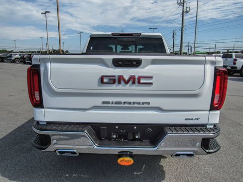 New 2026 GMC Sierra 1500 SLT w/ SLT Premium Package image 5