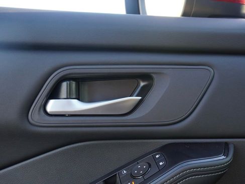 New 2026 Nissan Rogue SV image 9