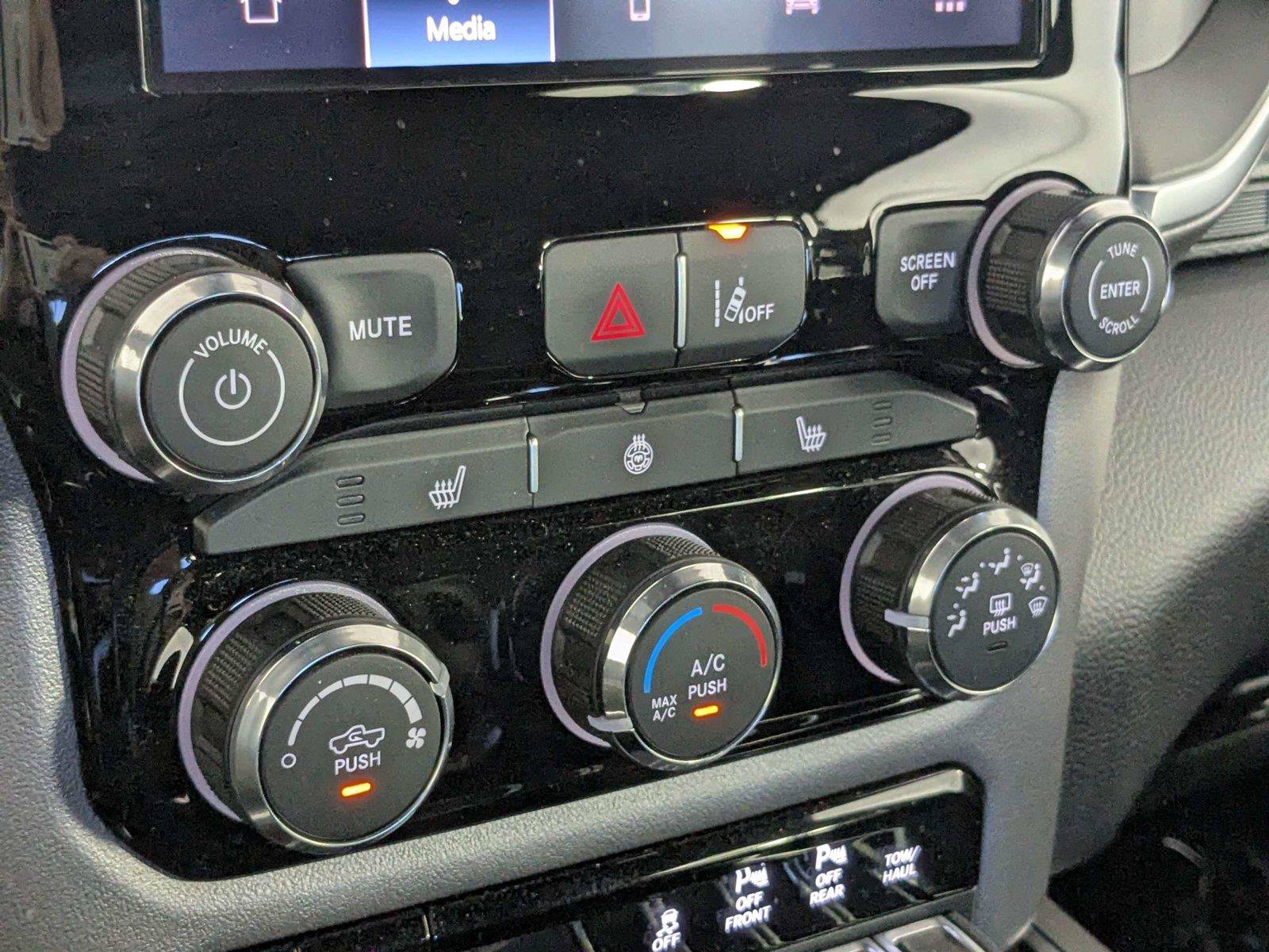 Used 2026 RAM 1500 Big Horn w/ Night Edition AWD/4WD image 22