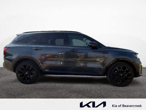 Used 2022 Kia Sorento SX image 6