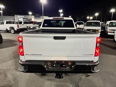Used 2025 Chevrolet Silverado 2500 Custom w/ Custom Convenience Package image 7
