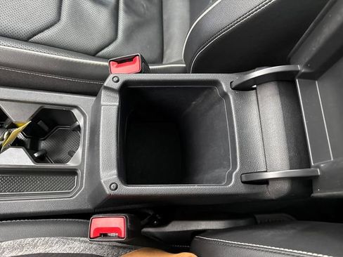 Used 2022 Volkswagen Tiguan SEL R-Line image 23