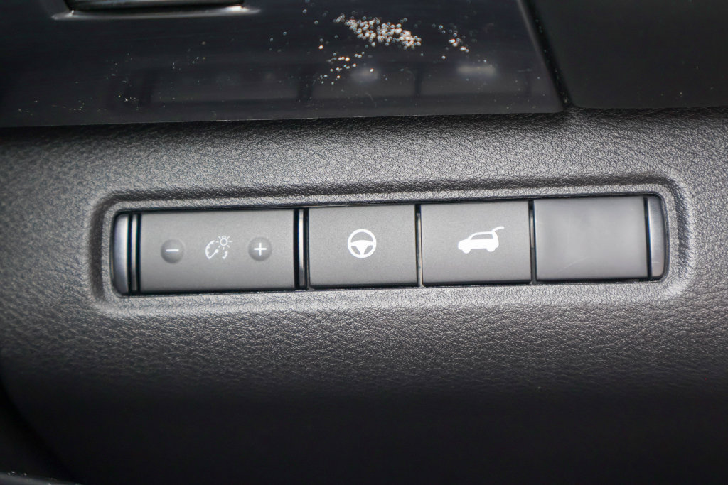 New 2026 Nissan Pathfinder SL FWD image 16