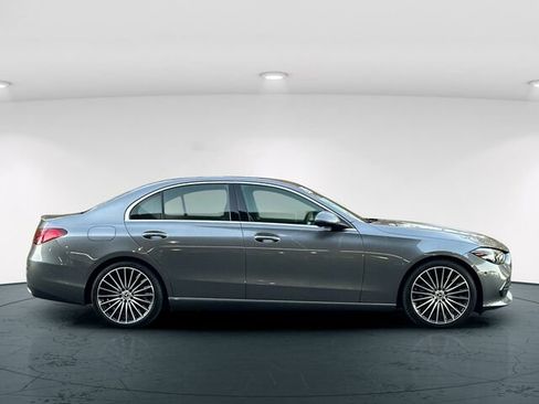 Used 2025 Mercedes-Benz C 300 Sedan image 8