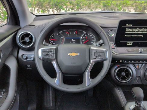 New 2026 Chevrolet Blazer LT w/ Midnight/Sport Edition FWD image 11
