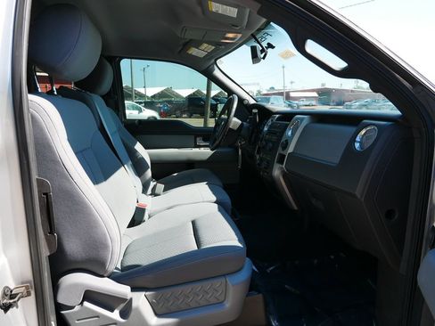 Used 2012 Ford F150 XLT w/ XLT Chrome Pkg AWD/4WD image 8