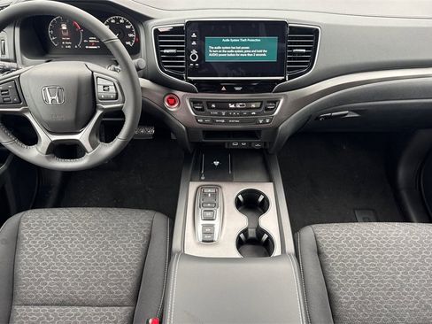 New 2026 Honda Ridgeline Sport image 13