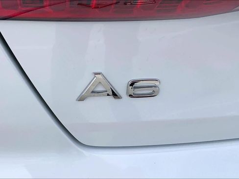 Used 2022 Audi A6 Premium Plus image 10