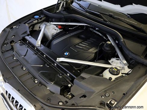 Used 2023 BMW X5 xDrive40i w/ Premium Package image 41