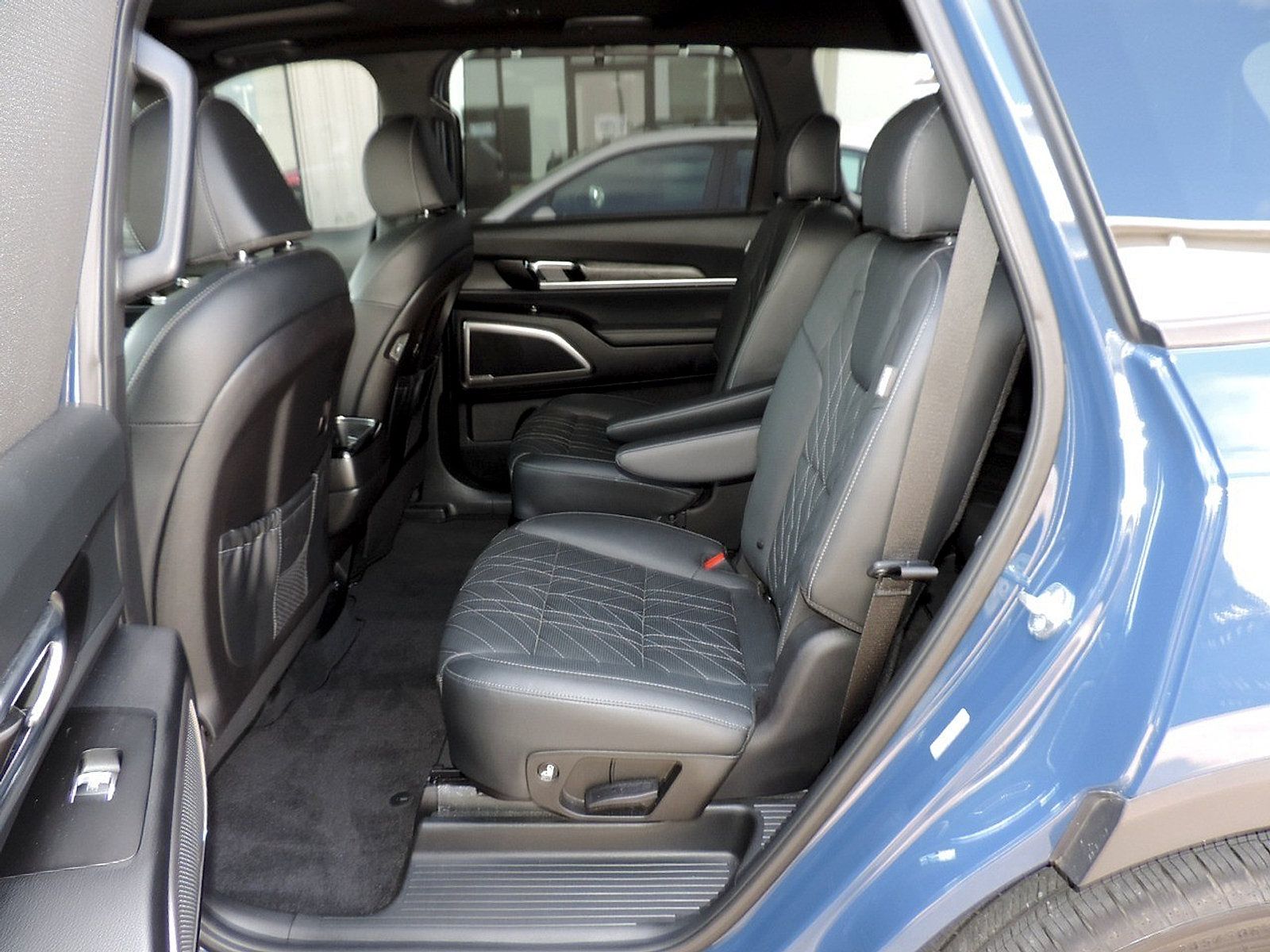 Used 2024 Kia Telluride EX X-Line AWD/4WD image 17