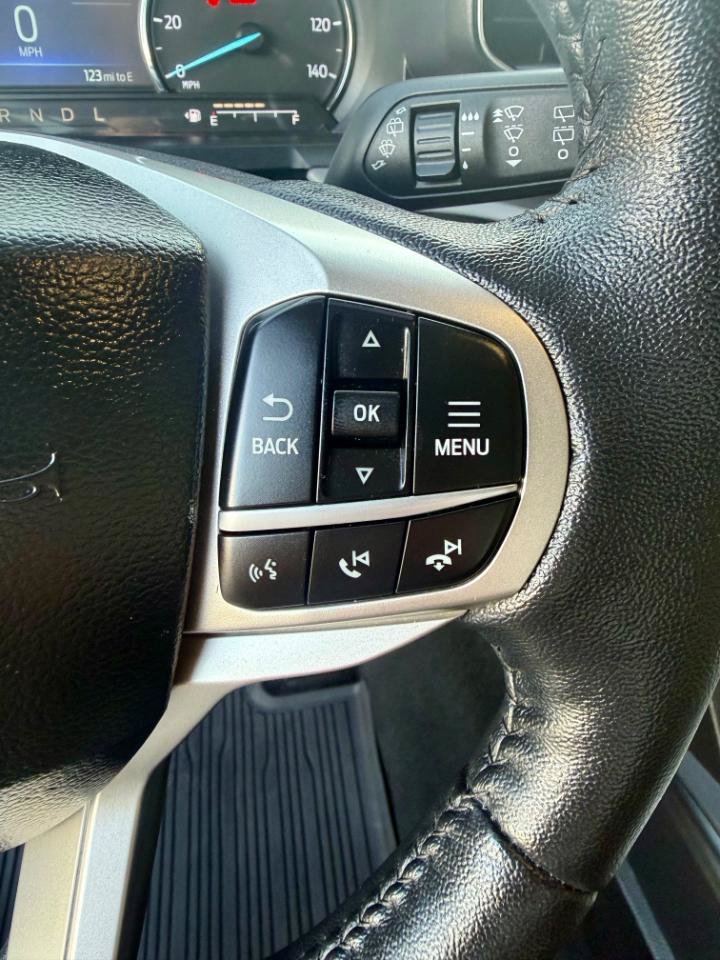 Used 2023 Ford Explorer XLT w/ Equipment Group 202A RWD image 19