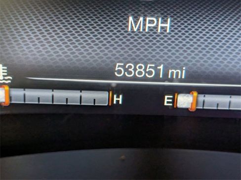 Used 2021 Jeep Renegade Latitude w/ Convenience Group image 18