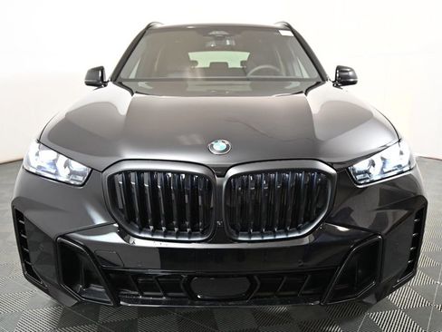 New 2026 BMW X5 xDrive40i w/ M Sport Package image 3