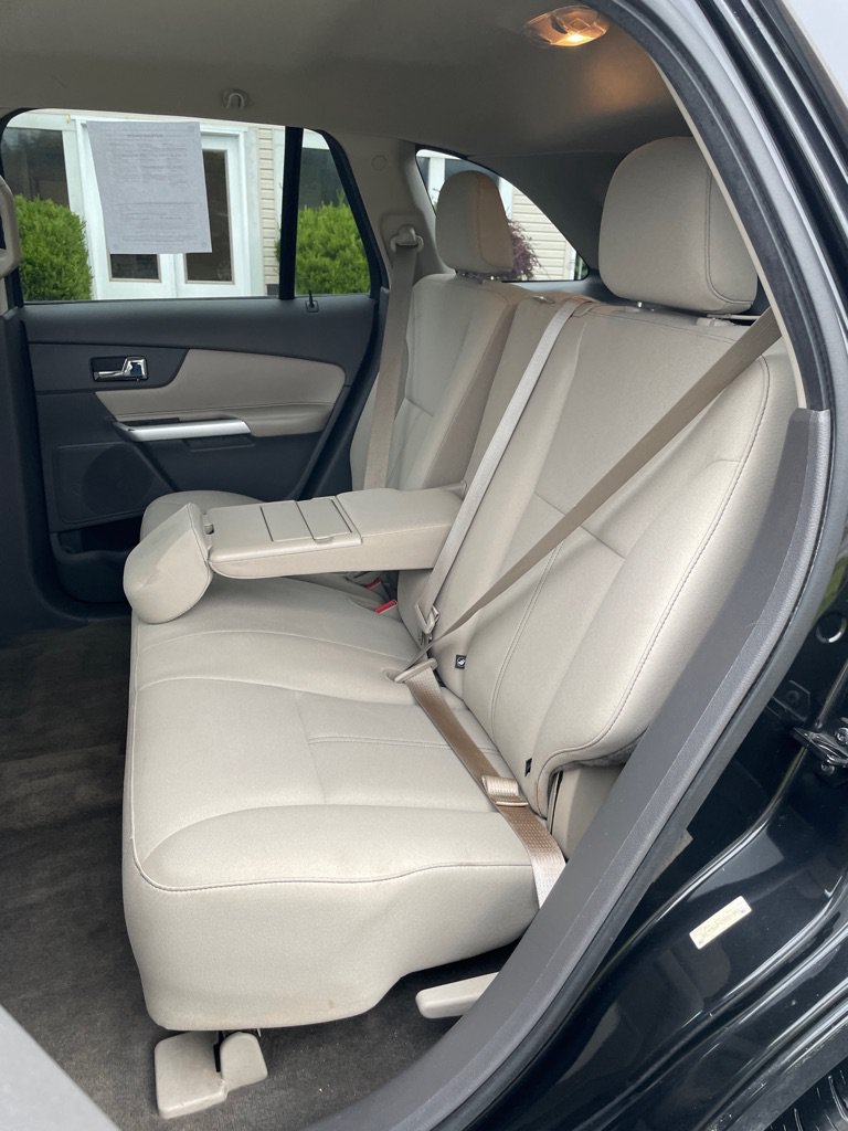 Used 2013 Ford Edge SE FWD image 16