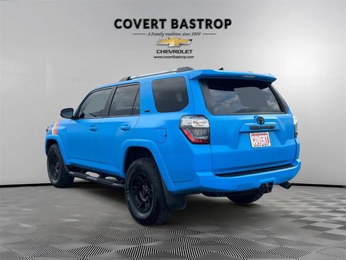 Used 2023 Toyota 4Runner SR5 Premium w/ Moonroof Package image 4