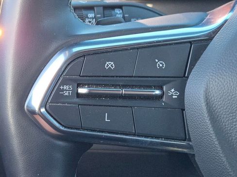 Used 2024 Chevrolet Traverse LT AWD/4WD image 33